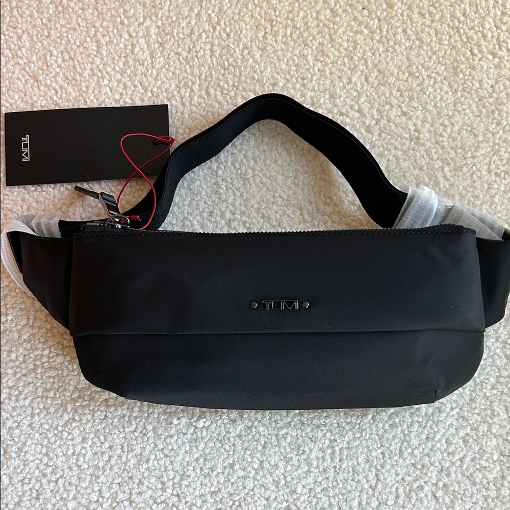 NWT TUMI Josie slim hip/belt bag